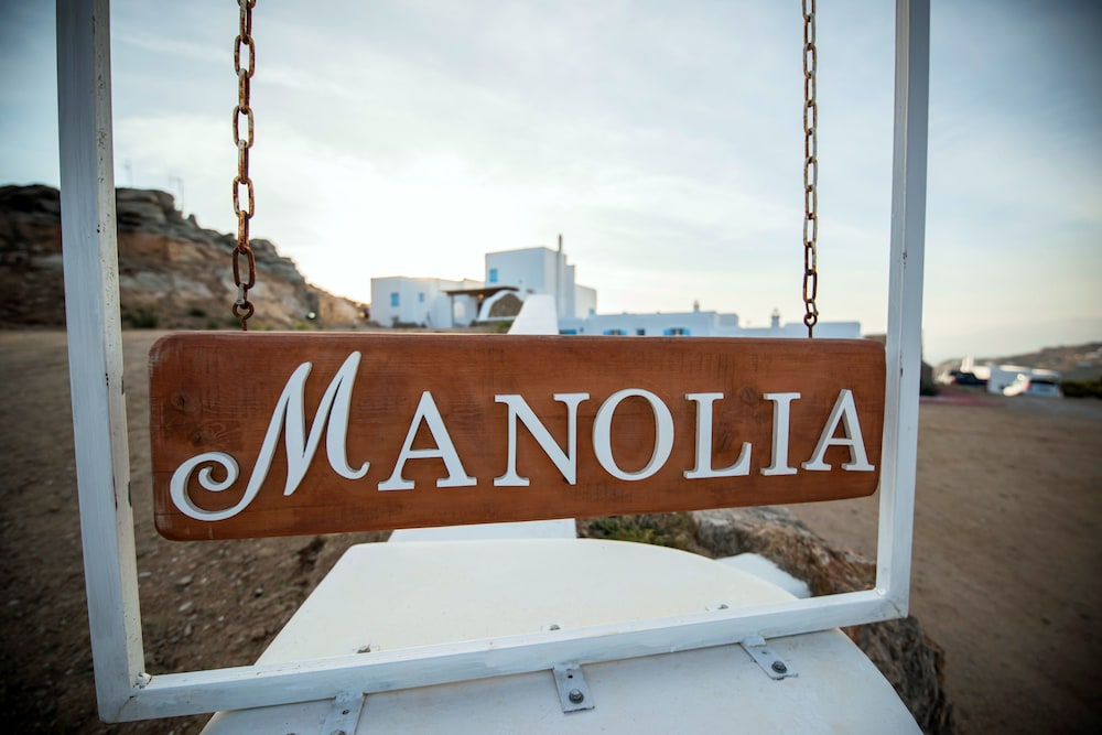 Manolia View 2/50