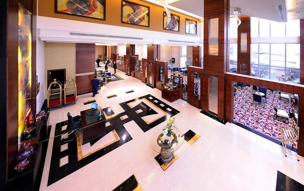قصر الحمراء من ورويك(Al Hamra Palace By Warwick) 43/50