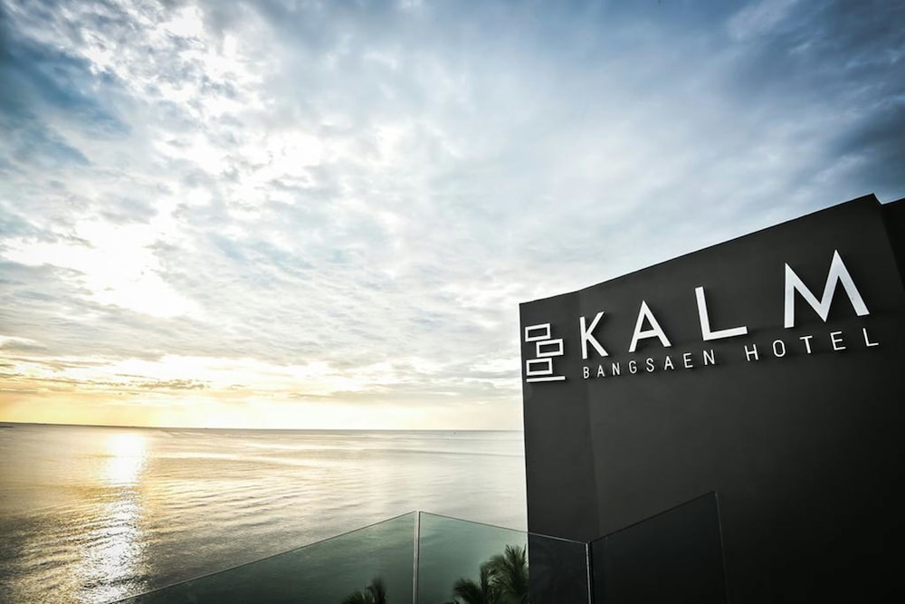 Kalm Bangsaen Hotel 37/47