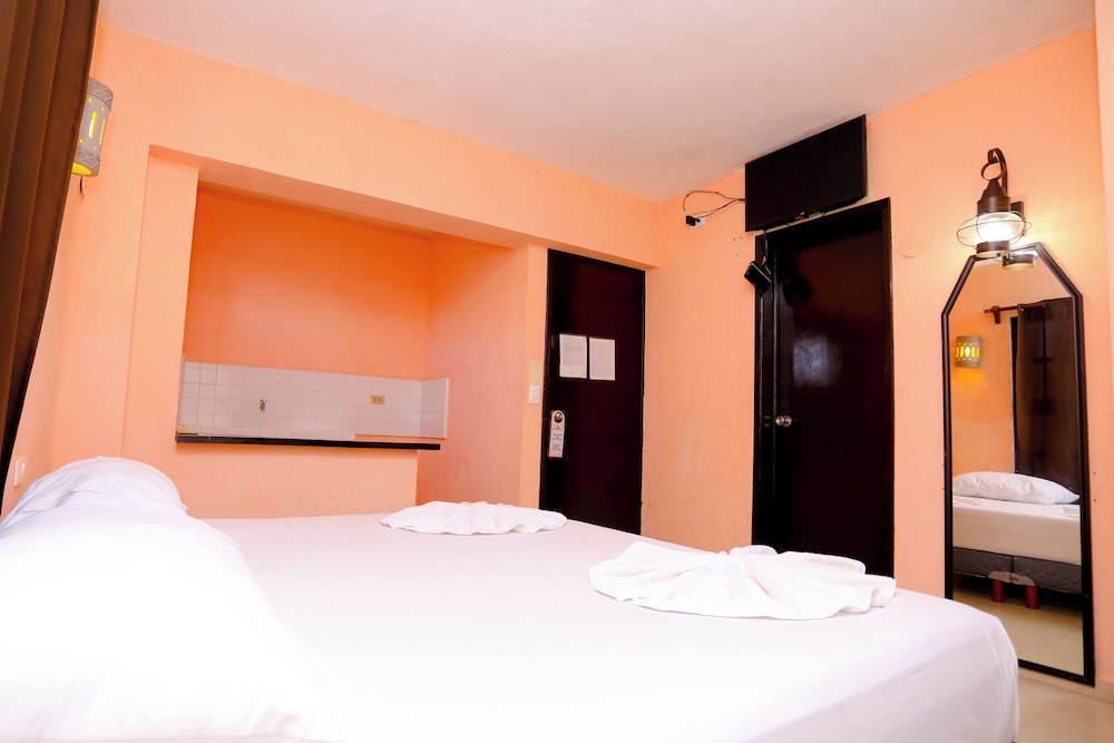 Hacienda Cancun Hotel 21/50