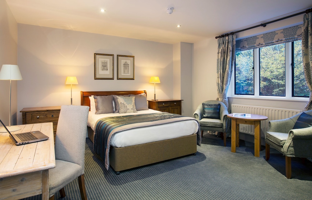 Fawsley Hall Hotel 8/50