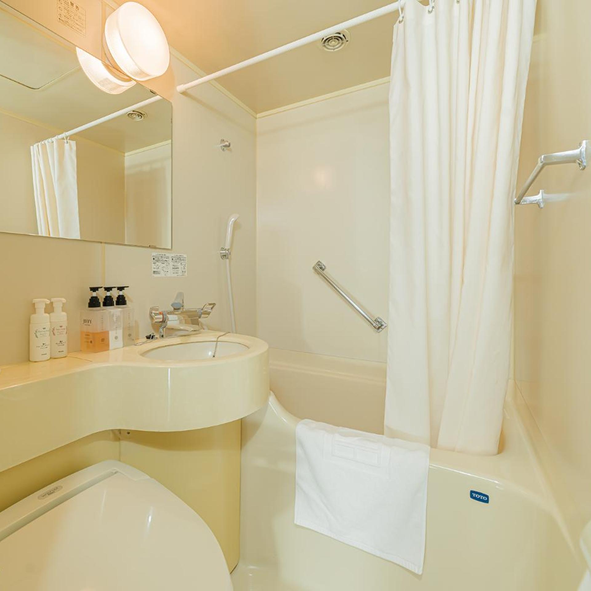 Kanda Station Hotel 17/19