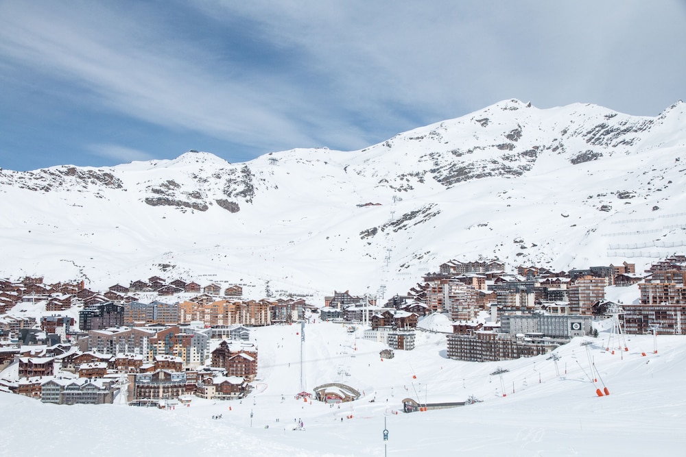 Fahrenheit Seven Val Thorens 71/74
