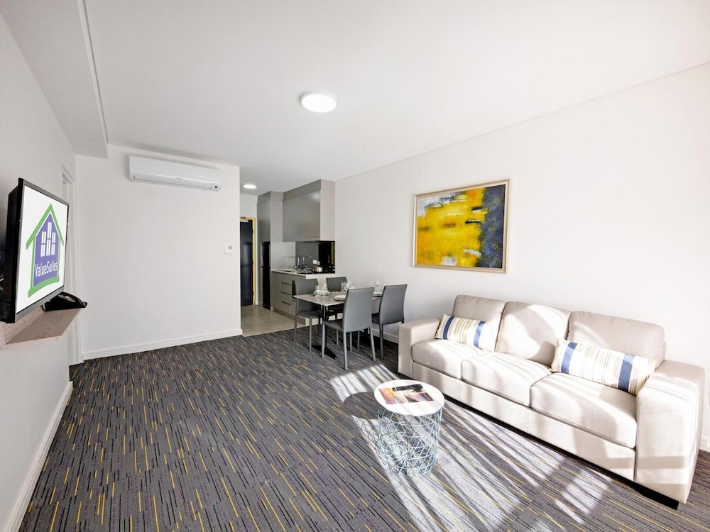ValueSuites Penrith 37/60