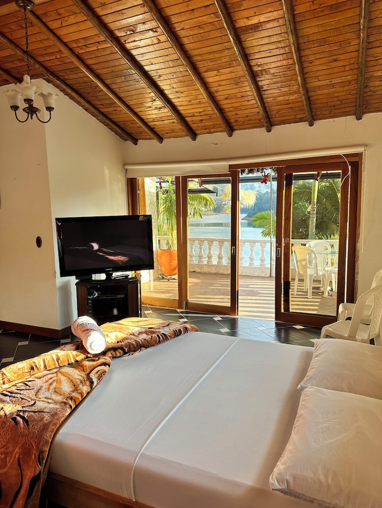 Hotel Casa Linda Guatape 8/32