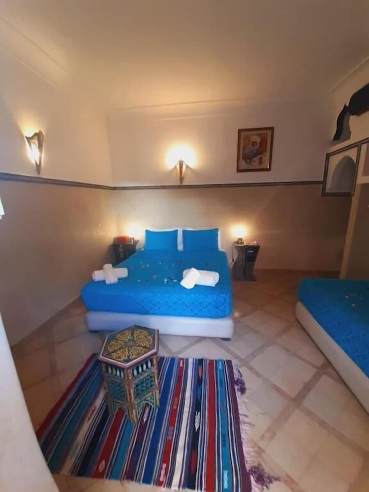 Riad Chalymar 22/39