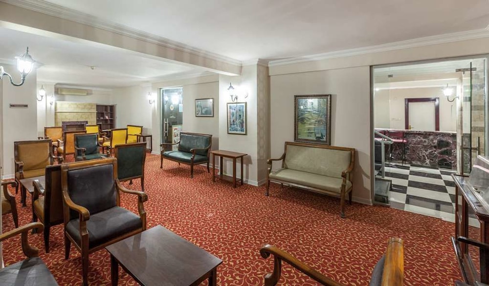 Galaxy Beach Hotel 55/72