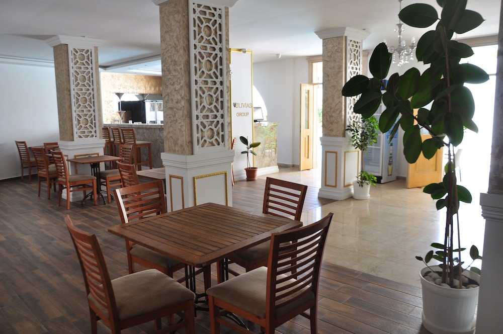 Olivias Group Hotel 21/42