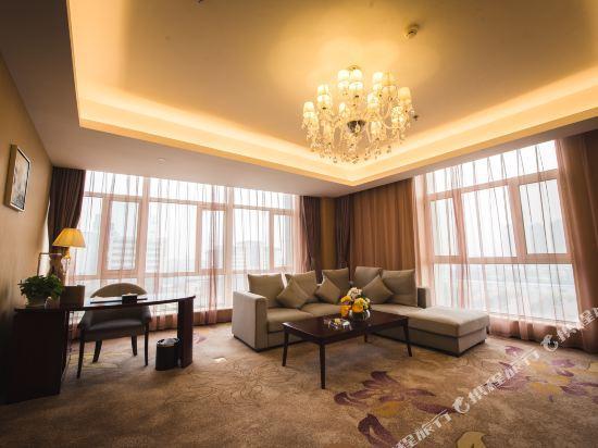 Xinyusheng Hotel 16/19