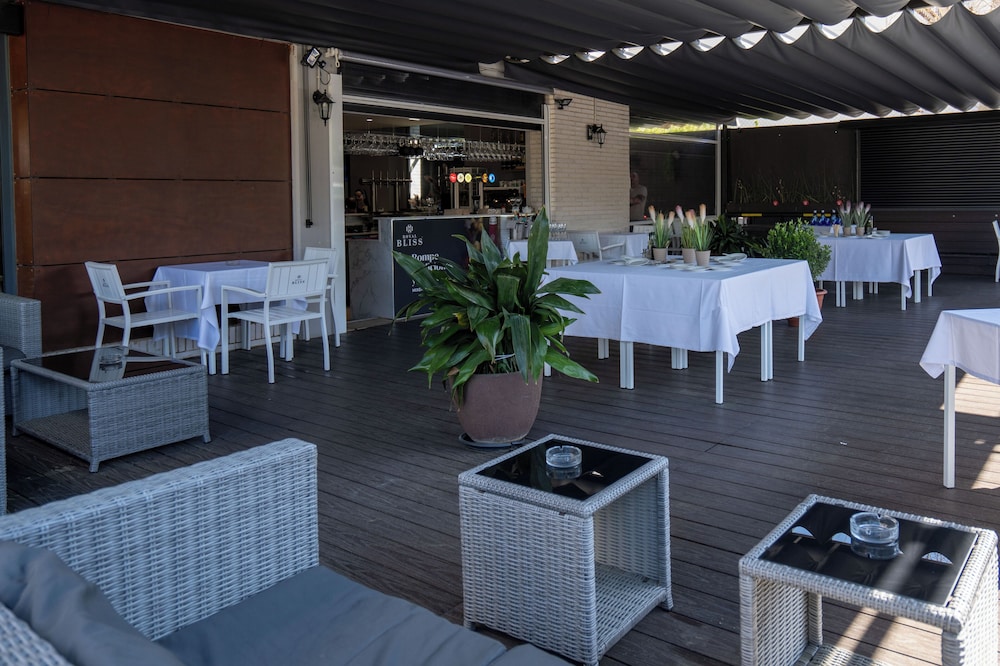 Hotel Ciutat Martorell 35/60