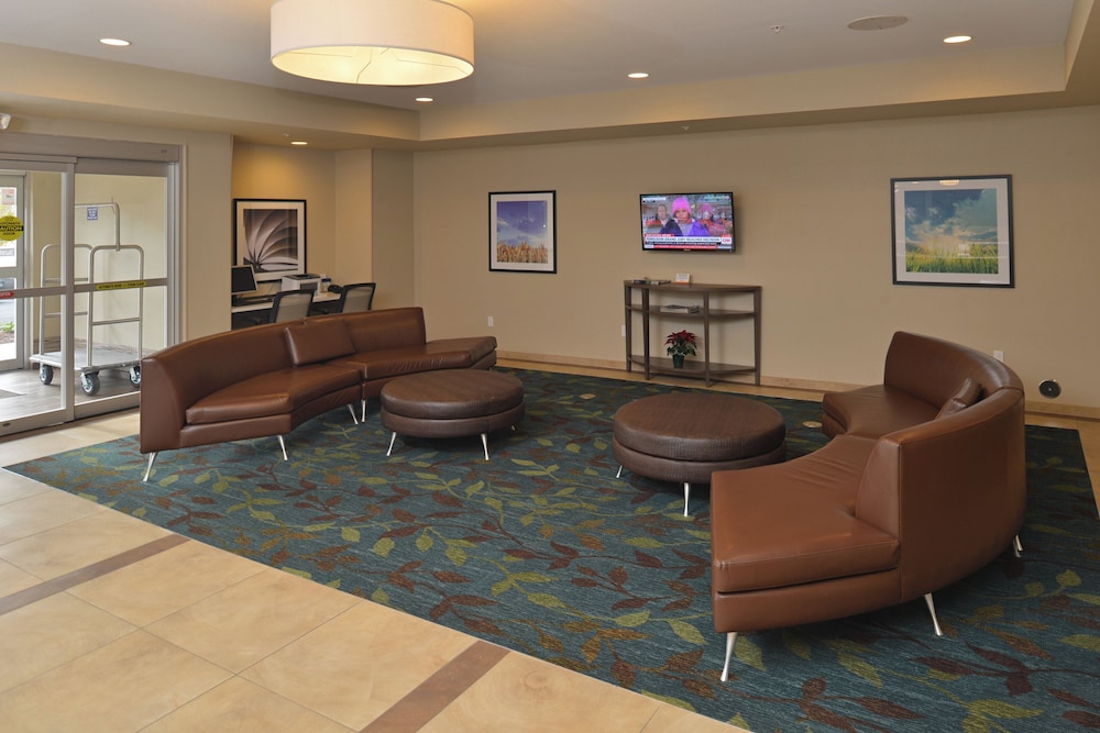 Candlewood Suites Eugene Springfield 26/48