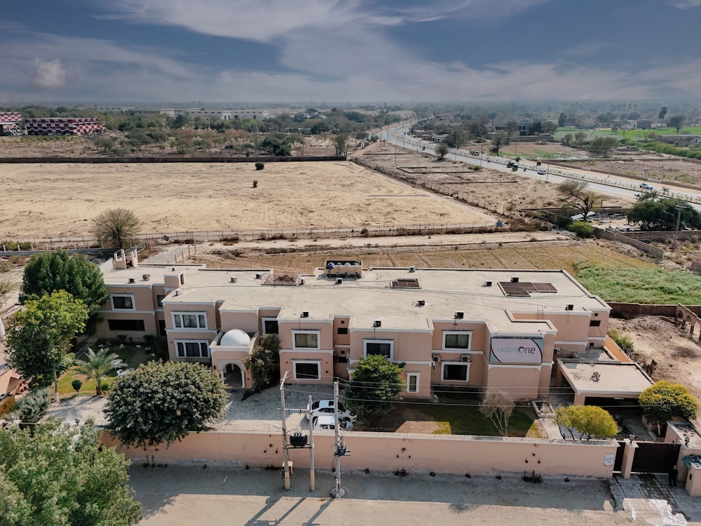 Hotel One Bahawalpur in BAHAWALPUR