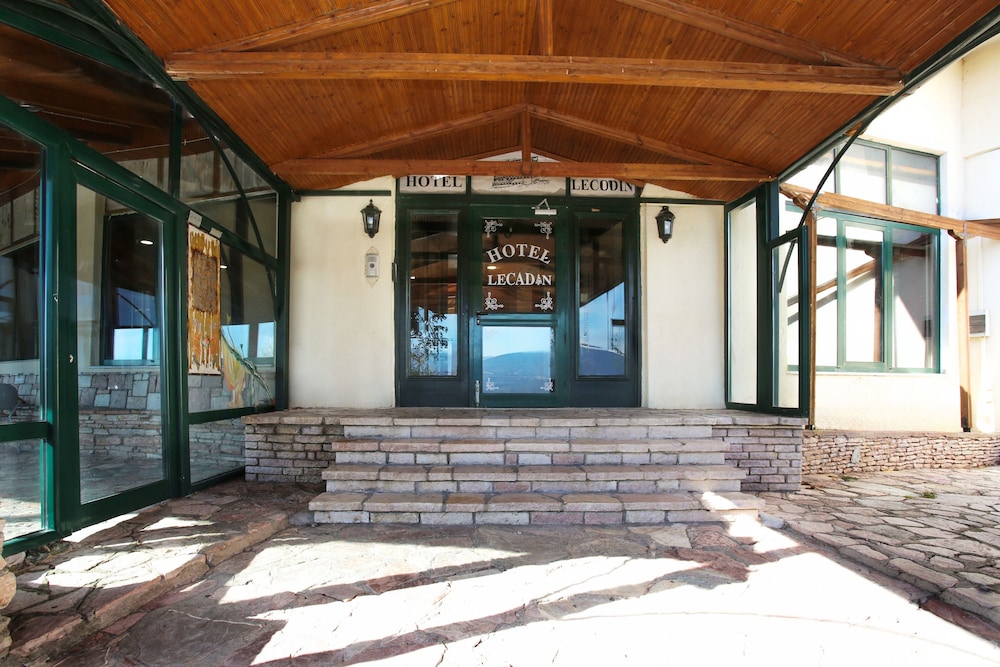 Lecadin Hotel 12/50