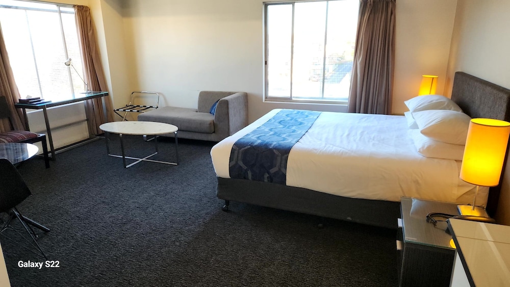 Spa, Suite, King Bed