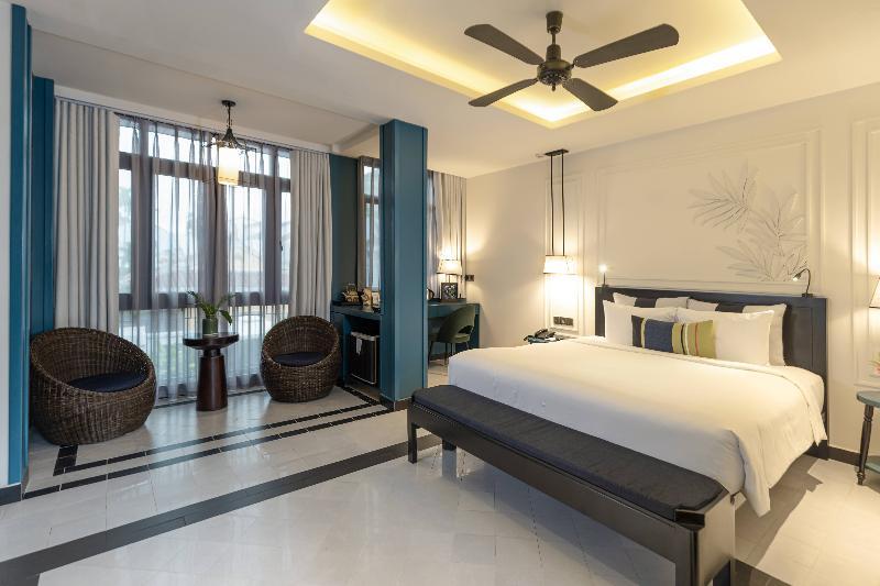 Pool, Deluxe, Double Bed
