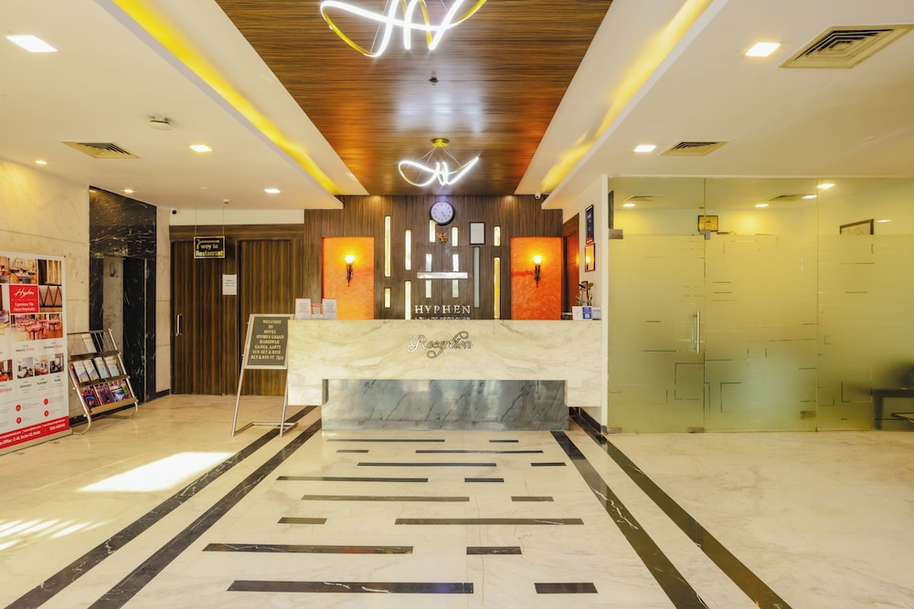 Hotel Hyphen 3/55