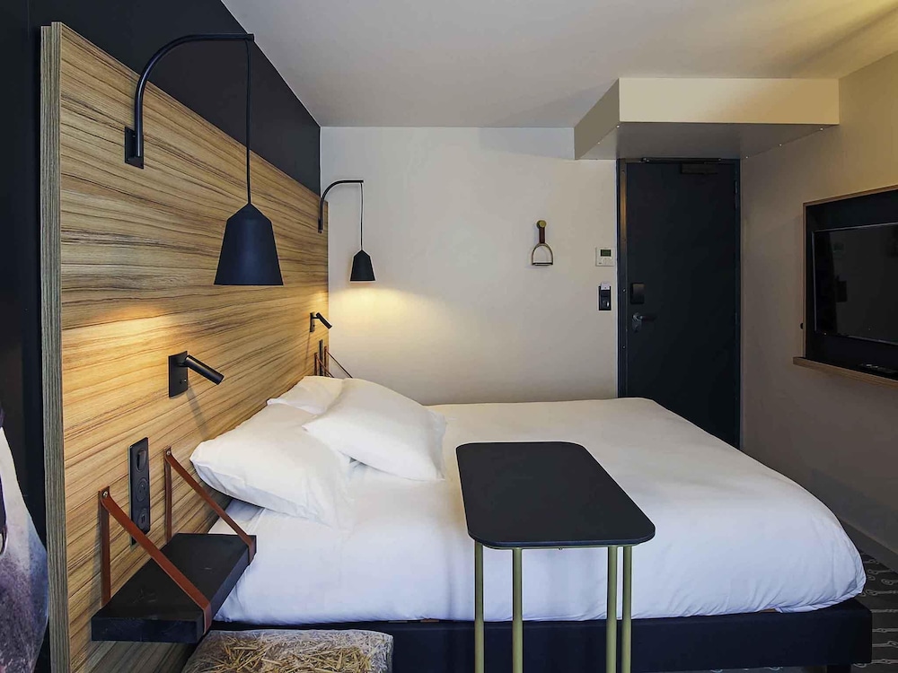 ibis Styles Laval Centre Gare 15/67