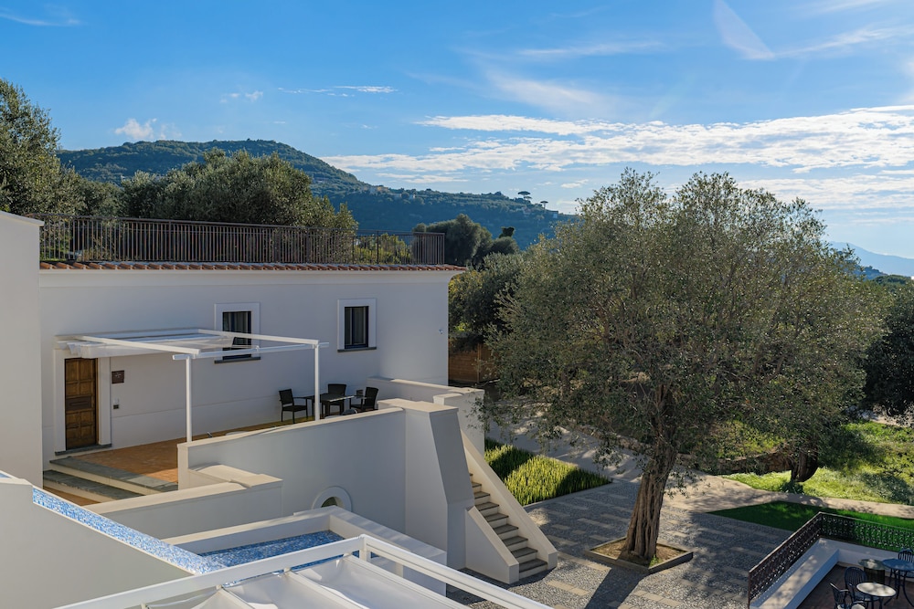 Relais Regina Giovanna 52/77