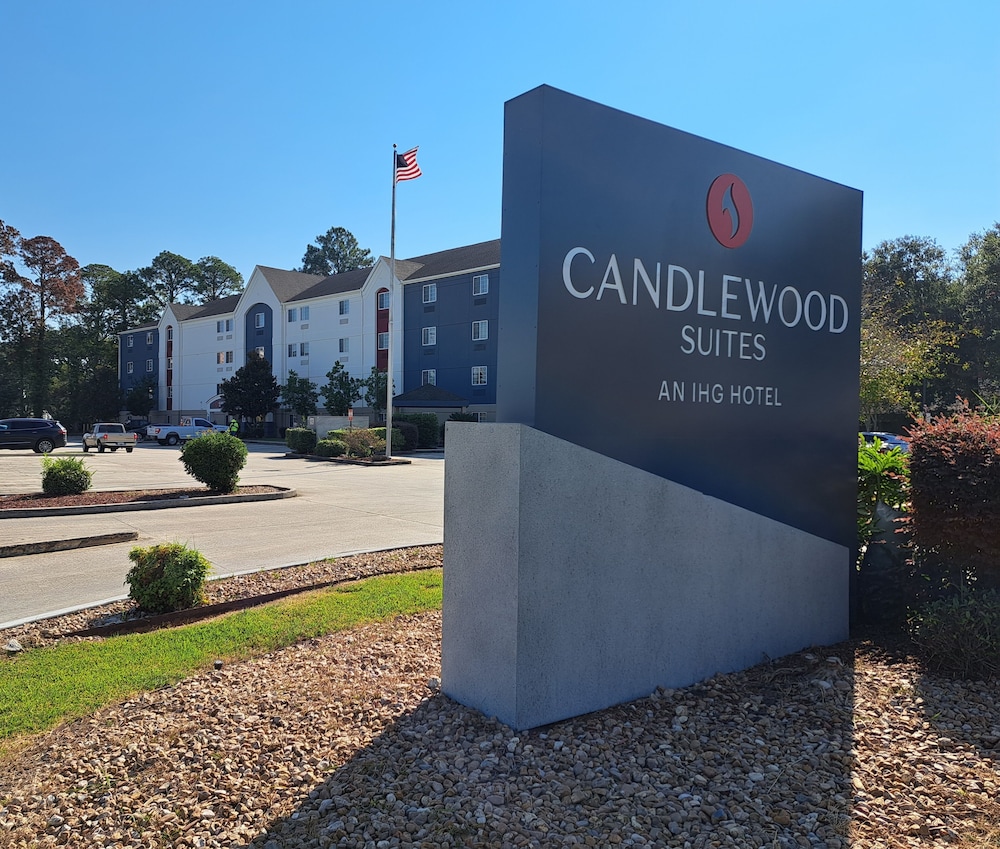 Candlewood Suites Lafayette- River Ranch 53/58