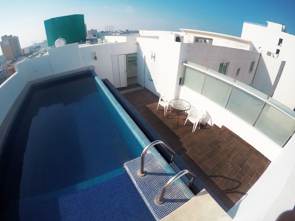 EMS Hoteles Real De Boca 3/25