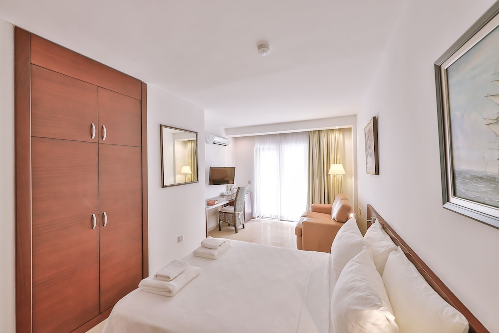 Gardenia Boutique Hotel - Adults Only 4/50