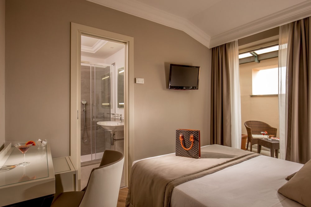Ludovisi Palace Hotel 18/48