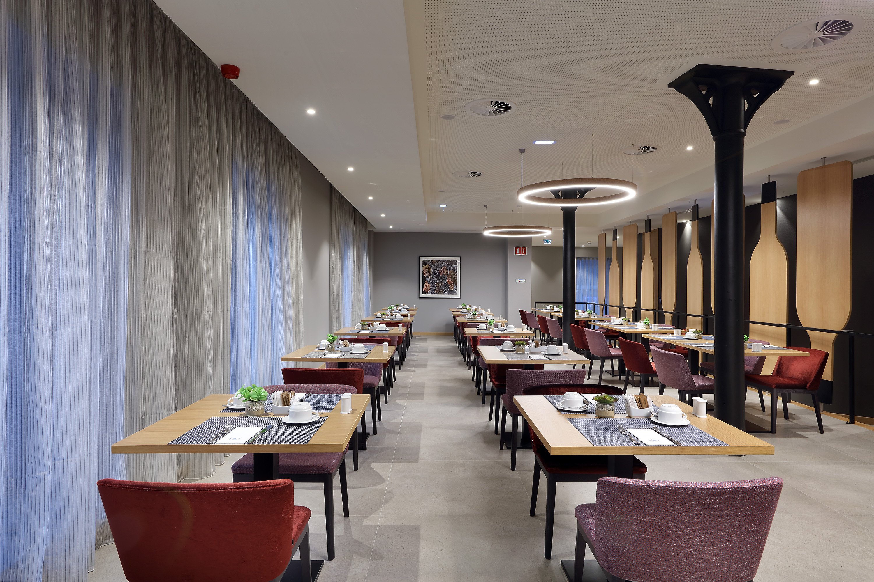 Eurostars Porto Centro 63/71