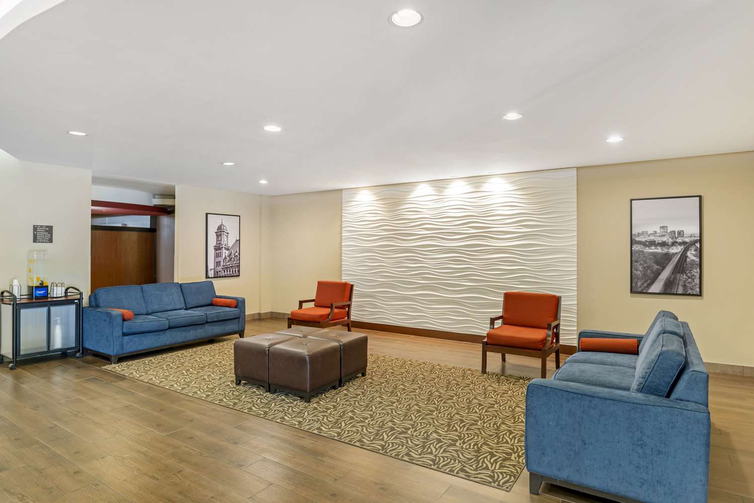 Comfort Suites At Virginia Center Commons 22/39