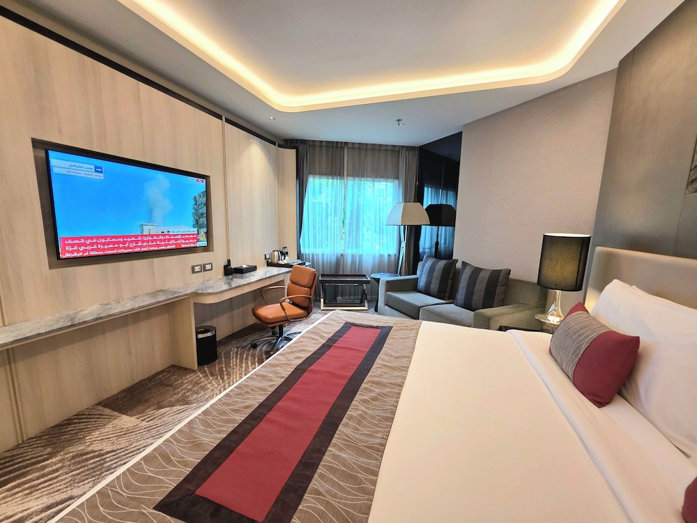 GRACELAND BANGKOK BY GRACE HOTEL 28/68