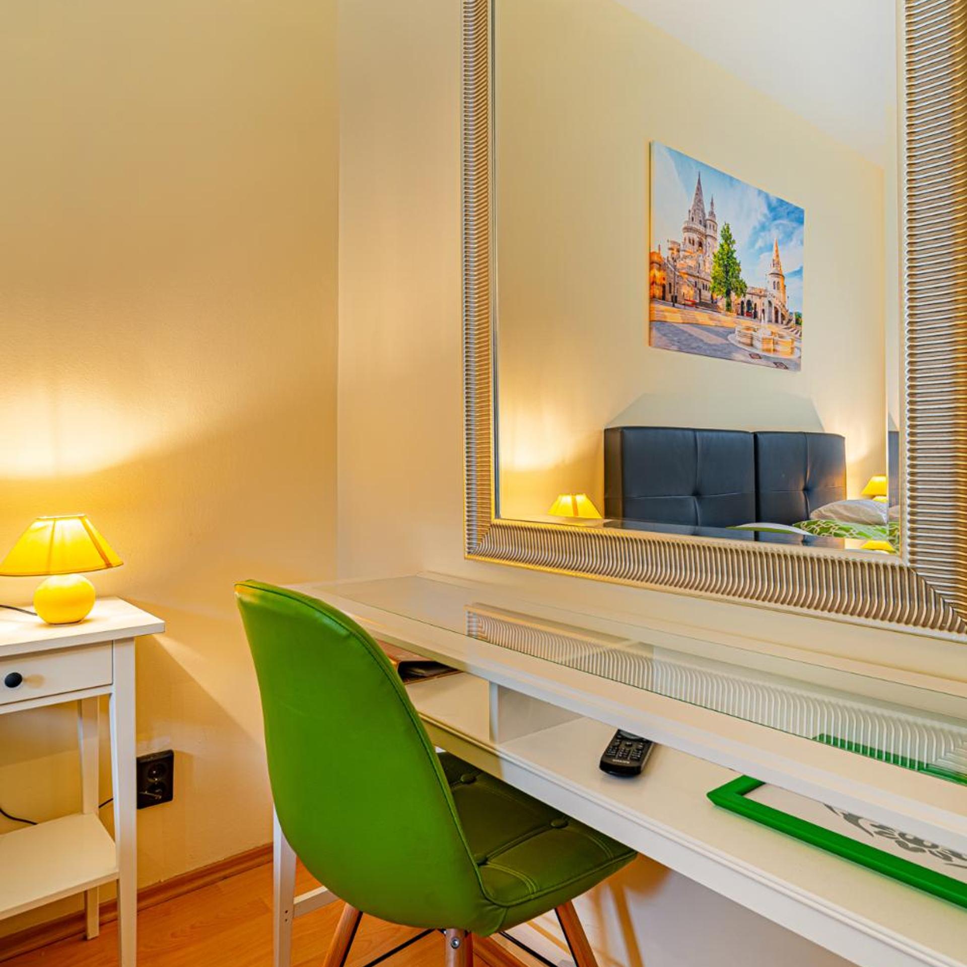 Bobbio Hotel 47/55