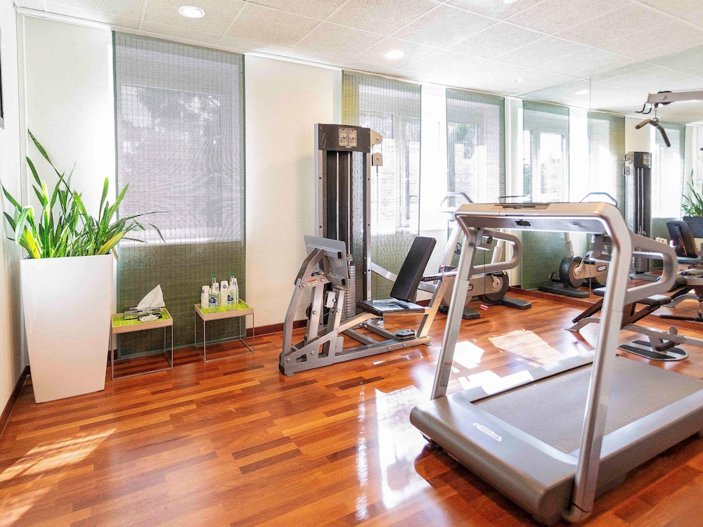 Novotel Suites Geneve Aeroport 49/74