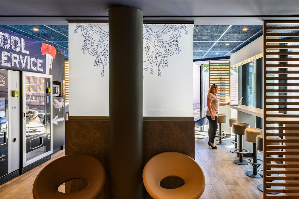 Ibis Budget St-Étienne Centre Gare Châteaucreux(Open. March 19) 40/71