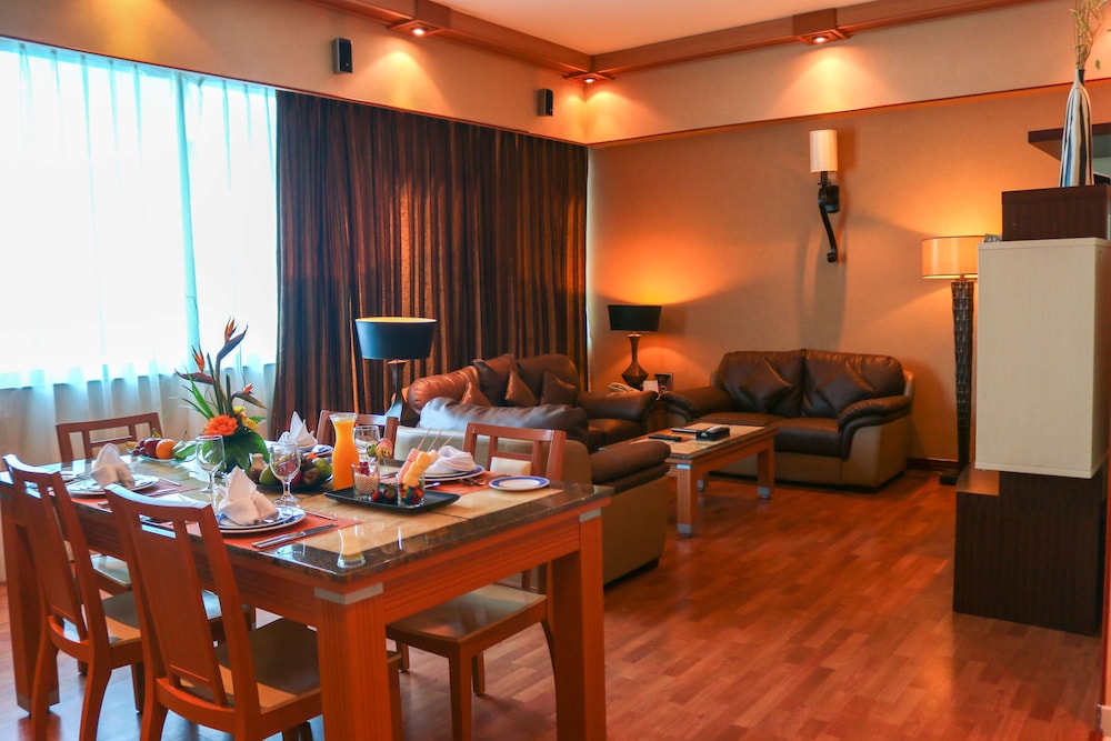 Elite Resort & Spa 60/73