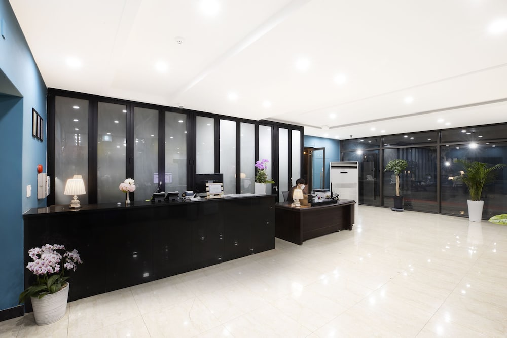 Dammora Hotel and Resort 11/64