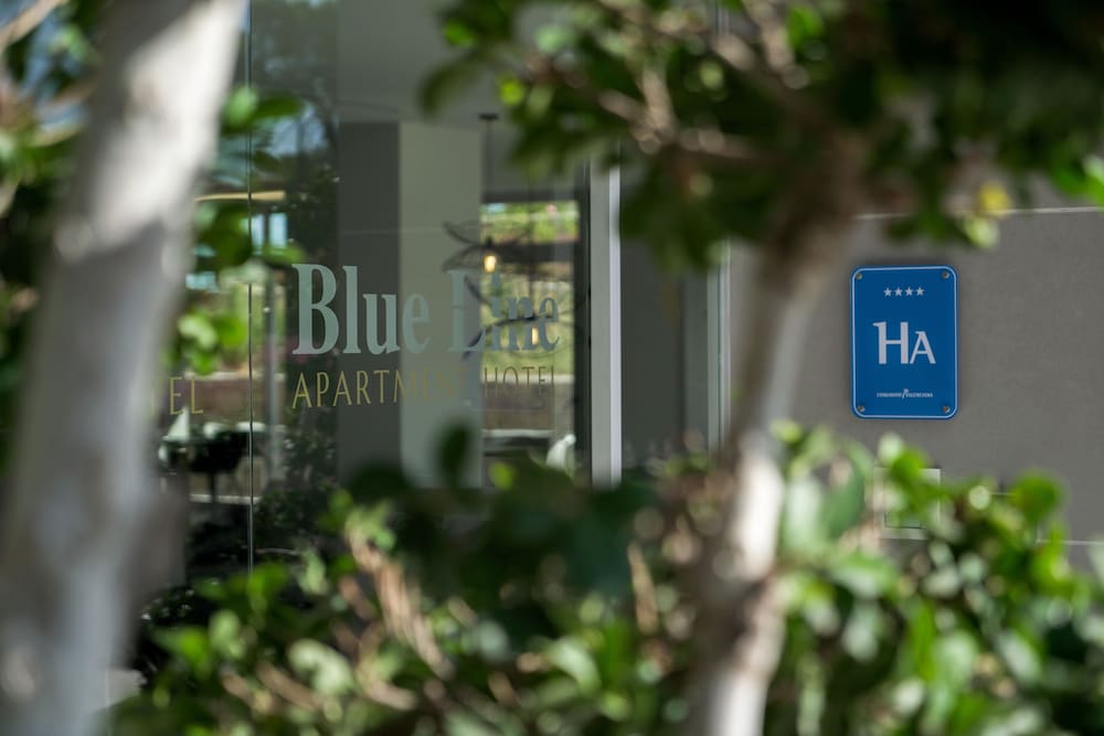 Blue Line Apartment Hotel 20/50