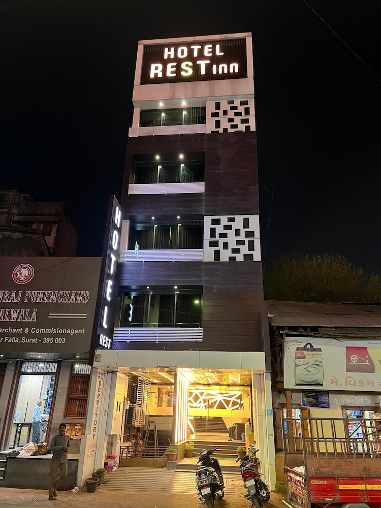 Hotel Restinn 2/49