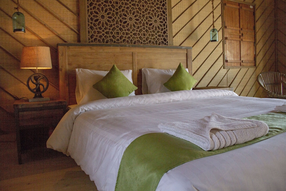 SAMA Ras Al Jinz Resort 16/36