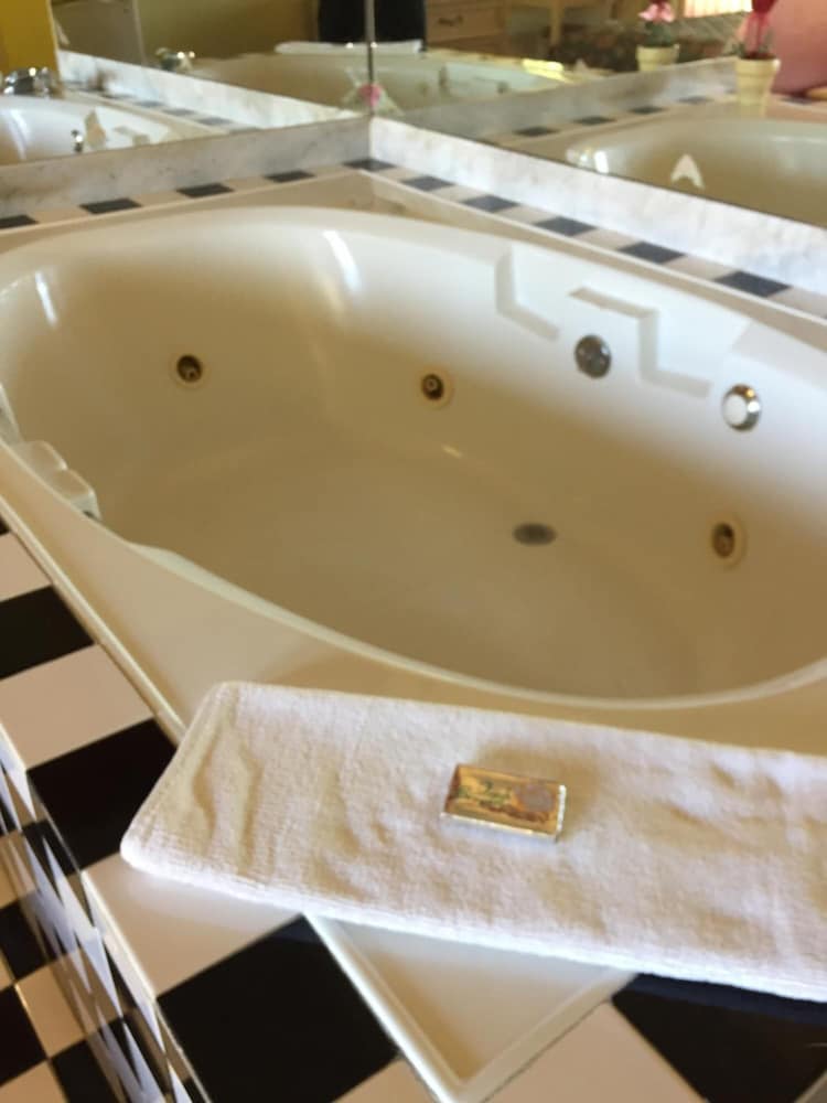 Relax Inn 29/40