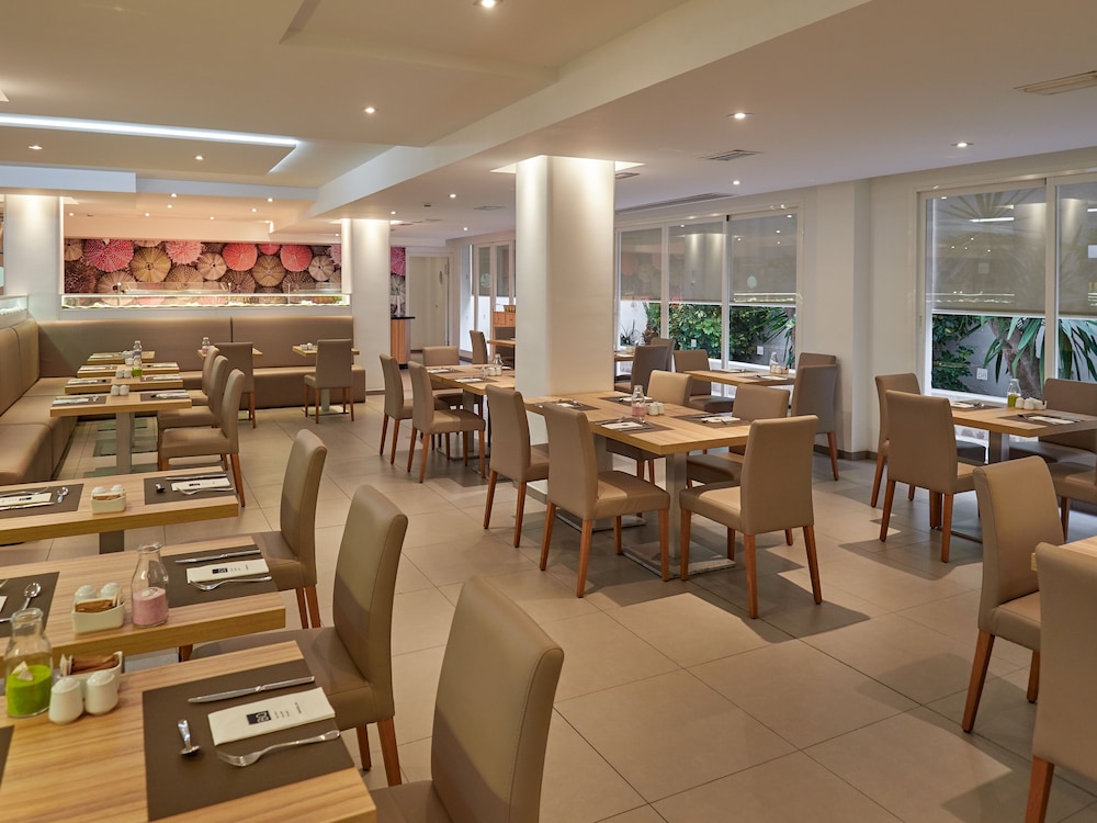 BQ Amfora Beach - Adults Only 68/72