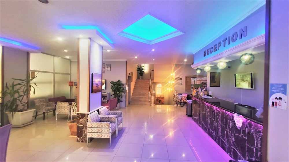 Kleopatra Arsi Hotel 47/78