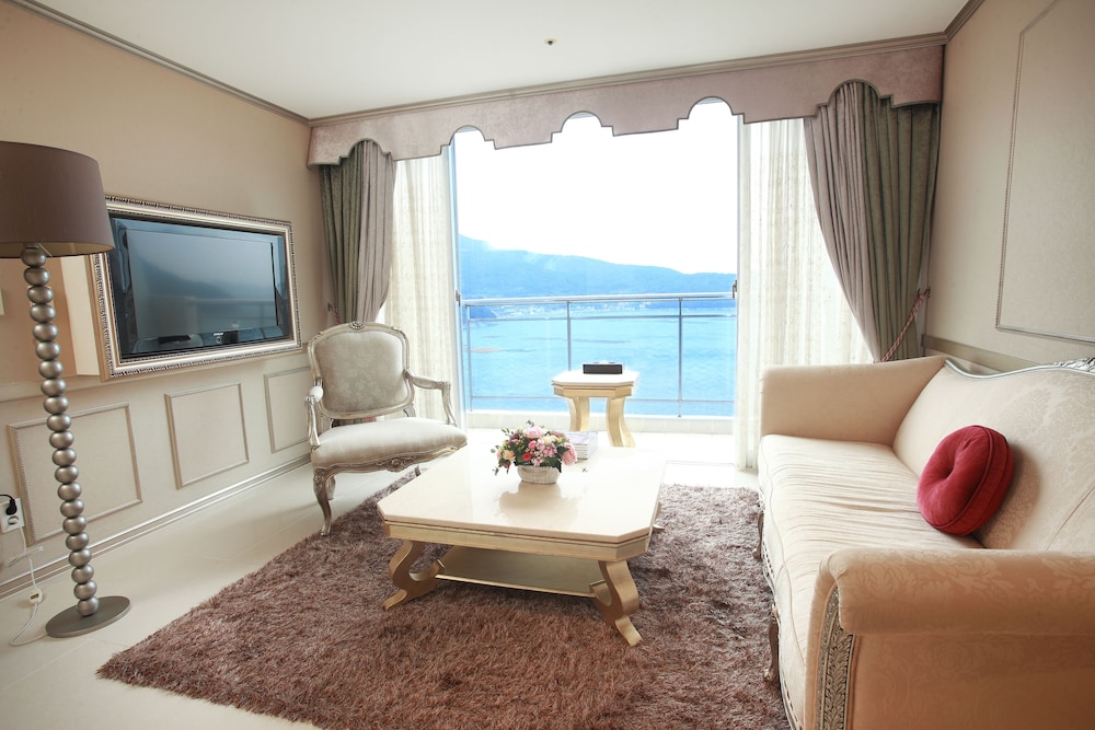 Hotel Riviera Geoje 24/61
