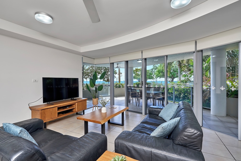 Vision Cairns Apartments 52/72