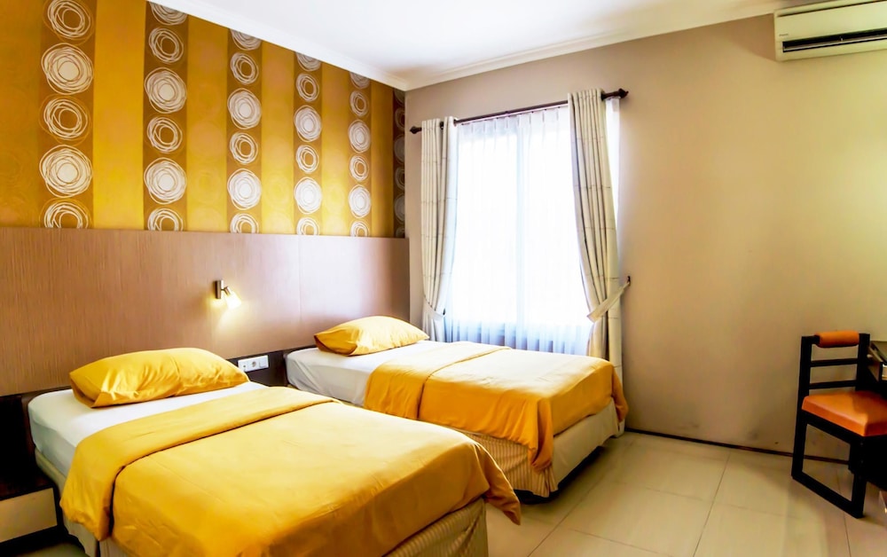 Andelir Hotel 36/51