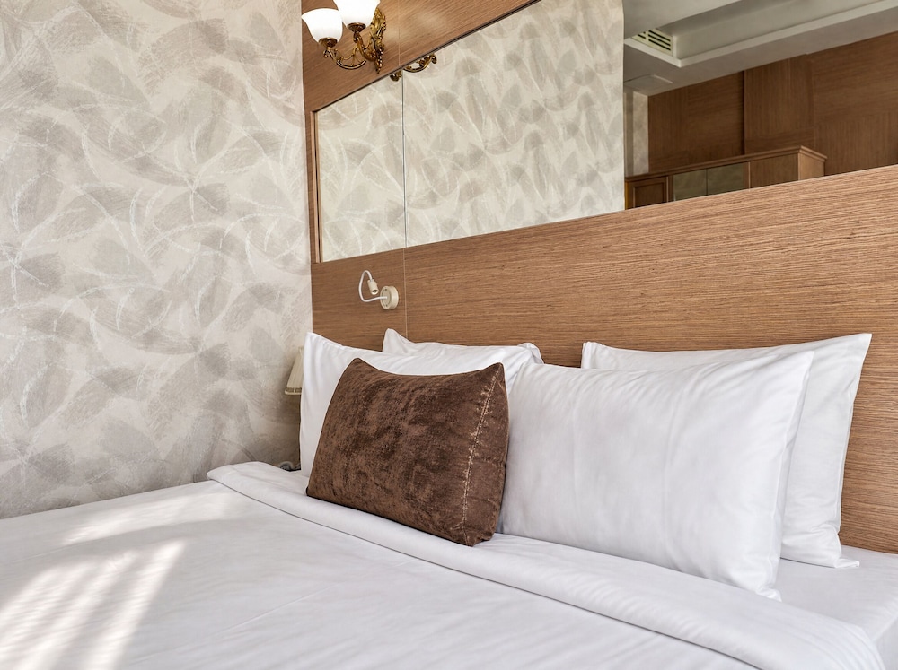 Nobel Hotel 24/47