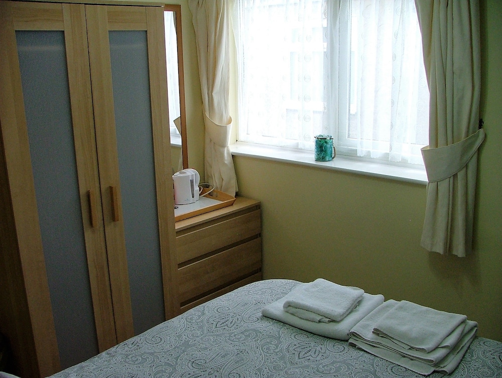 The Beverley Hotel 20/49