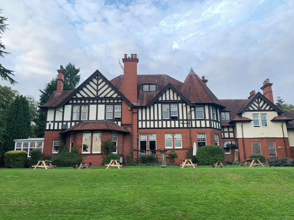 OYO Dunmar House Hotel in Alloa
