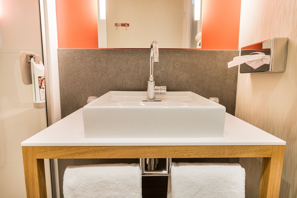 Ibis Styles Tours Sud 59/78