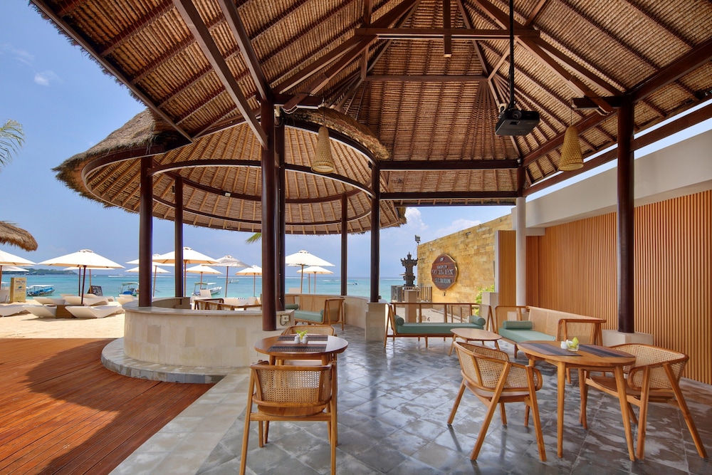 Lembongan Beach Club 22/50