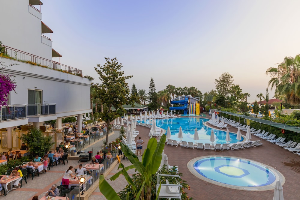 Holiday Park Resort 41/46