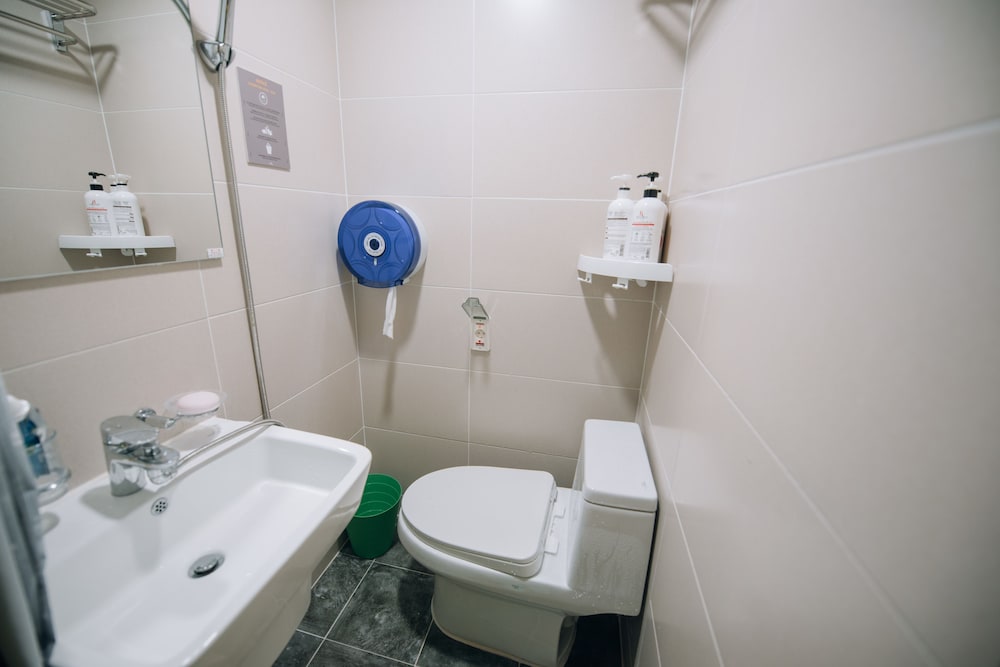 Midtown Hostel 42/50